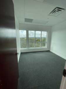 Suite 405