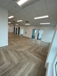 Suite 405