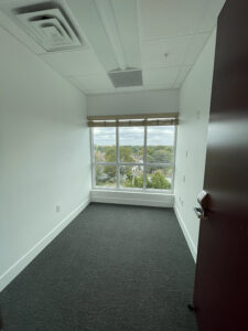 Suite 404