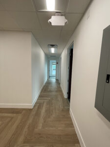Suite 401